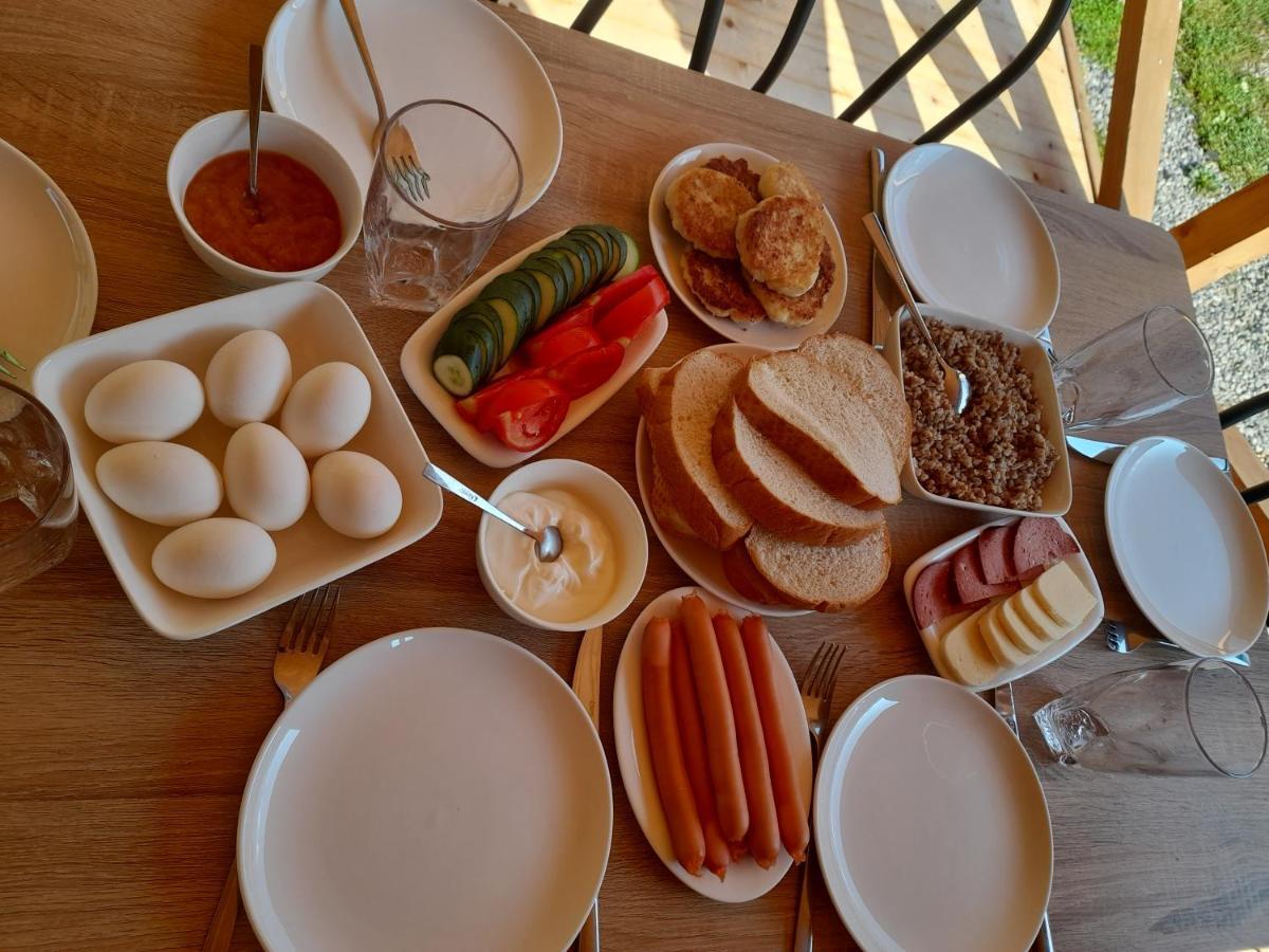 Hotel Ushba Hill Местия Екстериор снимка