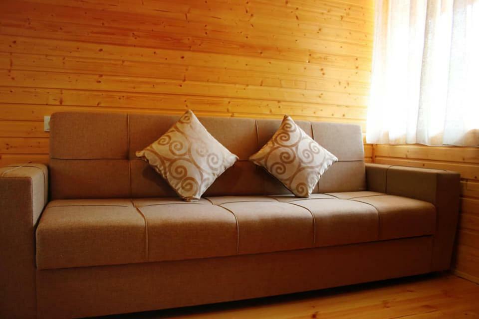 Hotel Ushba Hill Местия Екстериор снимка